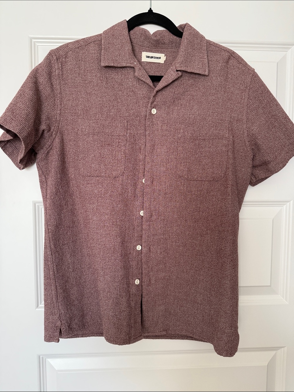 Taylor Stitch Short-Sleeve Button-Up Shirt in Dusty Mauve